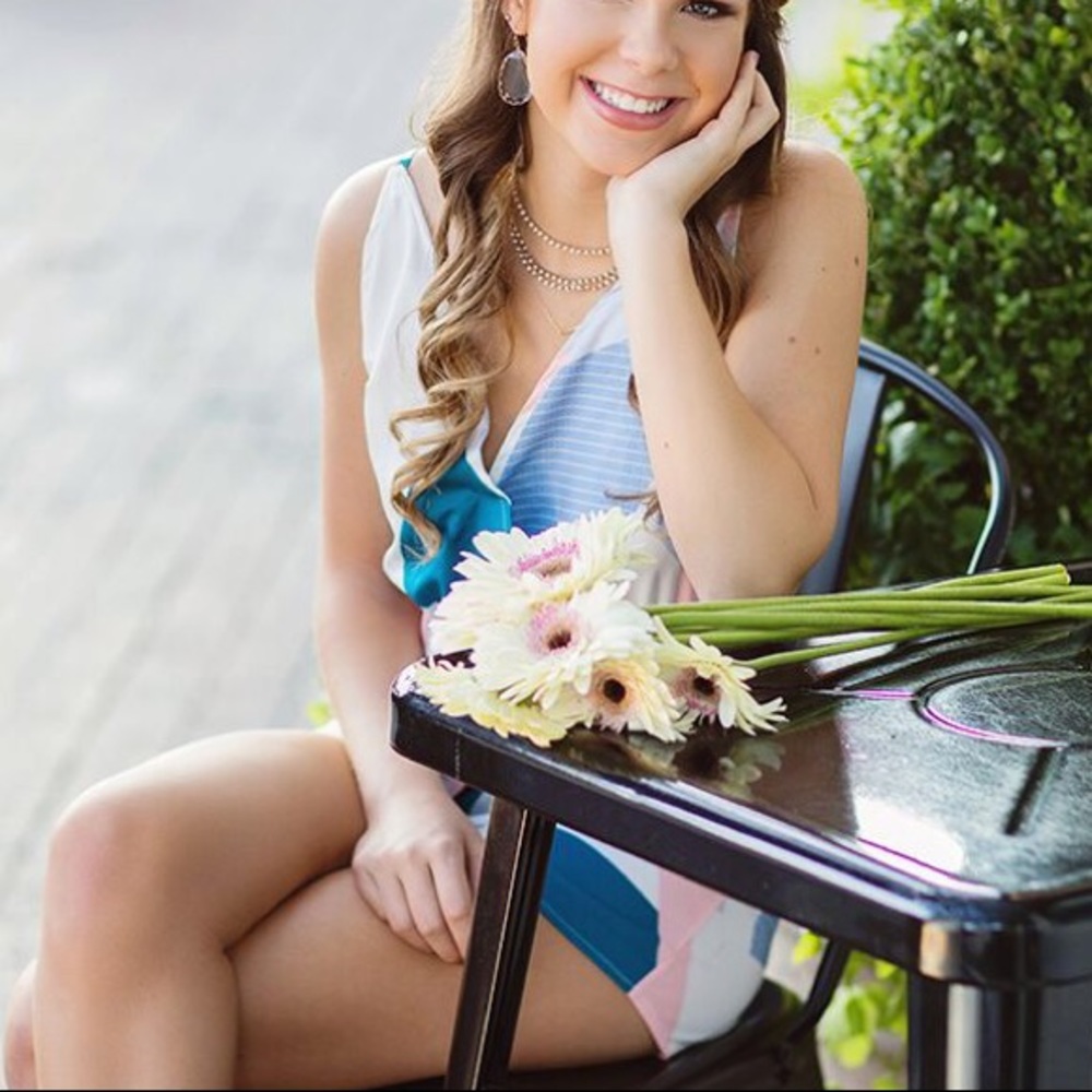 Geometric patterned romper - Picture 3 of 3